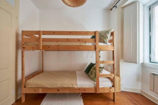 Stunning Apartment Near Chiado Lisboa Exteriör bild